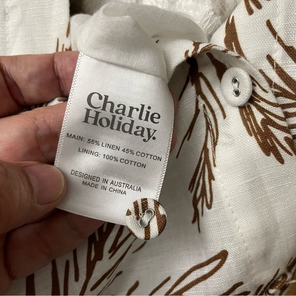 Charlie Holiday Lola Linen Romper Playsuit Isle of Palms White Linen Sz 6 B11 - Picture 6 of 8